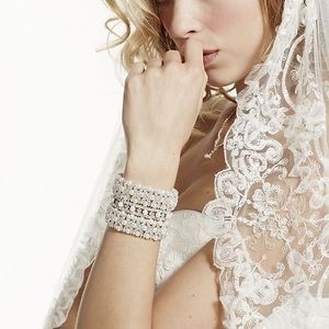 Cathedral Veil with Soutash Detail